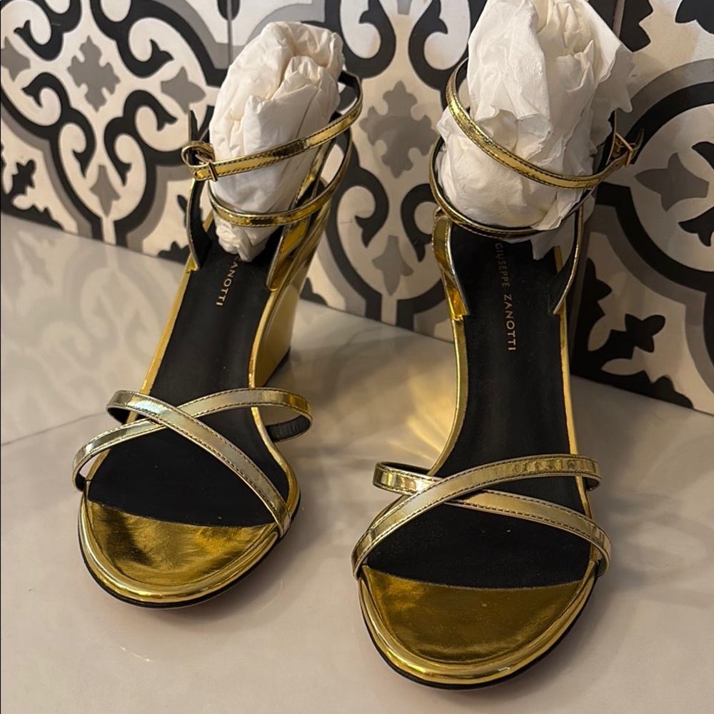Giuseppe Zanotti Gold Strappy Sandals